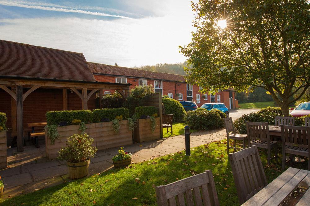 Hotel The White Hart Stockbridge  Exterior foto